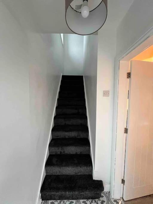 Flaxton-Luxurious Home Near Nec, Bhx เบอร์มิงแฮม ภายนอก รูปภาพ